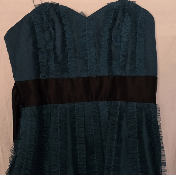 Max & Cleo Dark Jade Sophia Strapless Sweetheart Dress Size 2 Ruffle Tulle - Picture 12 of 16